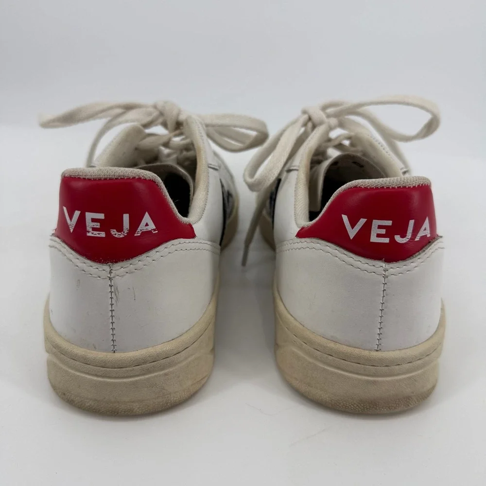 Veja V-10 Sneakers Womens 8 White Navy Red Good Leather Low‎ Top Trainers